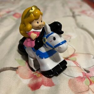 Fisher Price Little People Disney Princess Aurora Klip Klop Horse Figure Toy